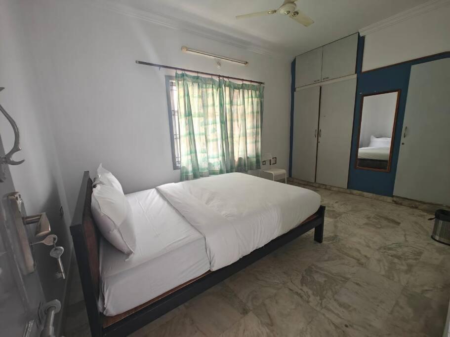 Waterfall Villa - 4Bhk 迈索尔 外观 照片