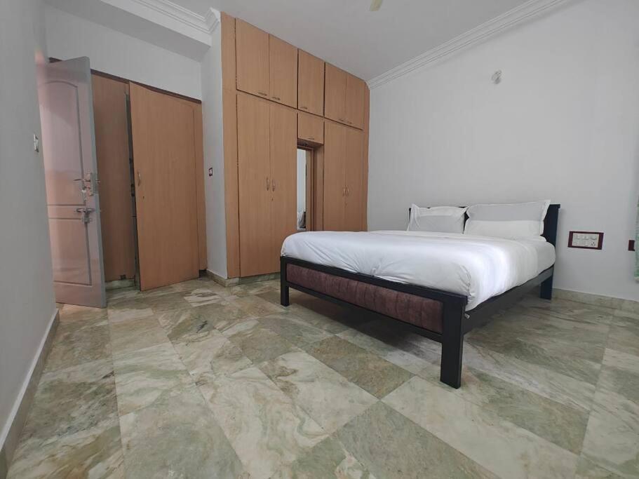Waterfall Villa - 4Bhk 迈索尔 外观 照片